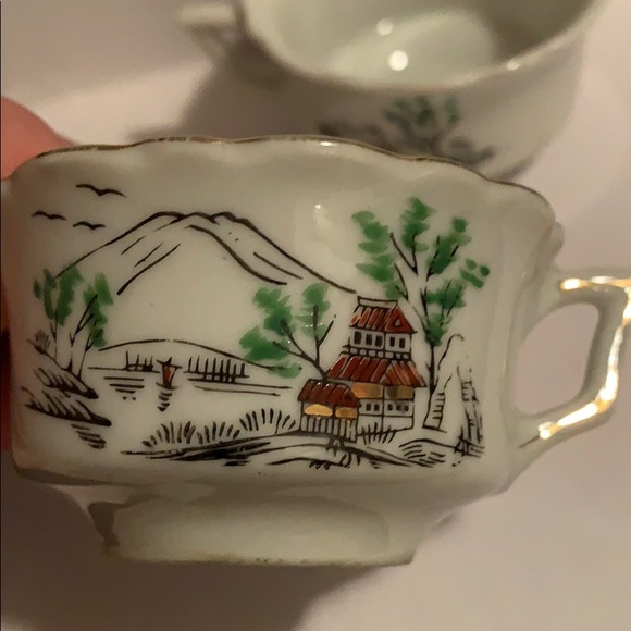 Vintage porcelain Japan mini tea/coffee cups - Picture 4 of 12